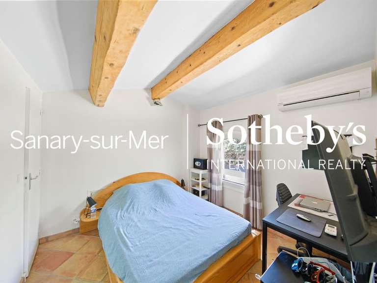 Maison Sanary-sur-Mer - 4 chambres - 142m²