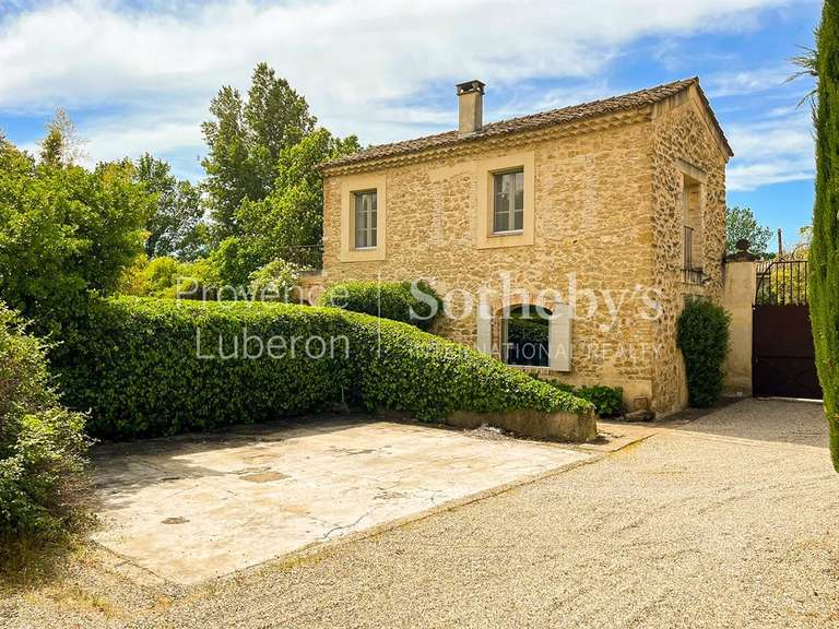Maison Althen-des-Paluds - 5 chambres - 280m²