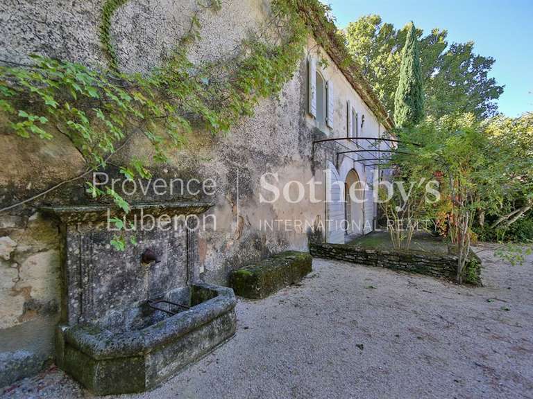 Maison Joucas - 7 chambres - 378m²