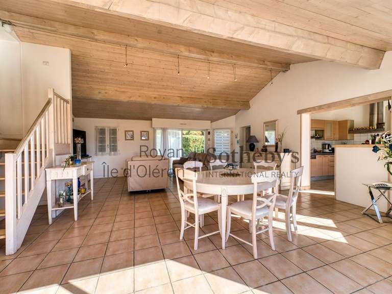 Maison Meschers-sur-Gironde - 3 chambres - 120m²