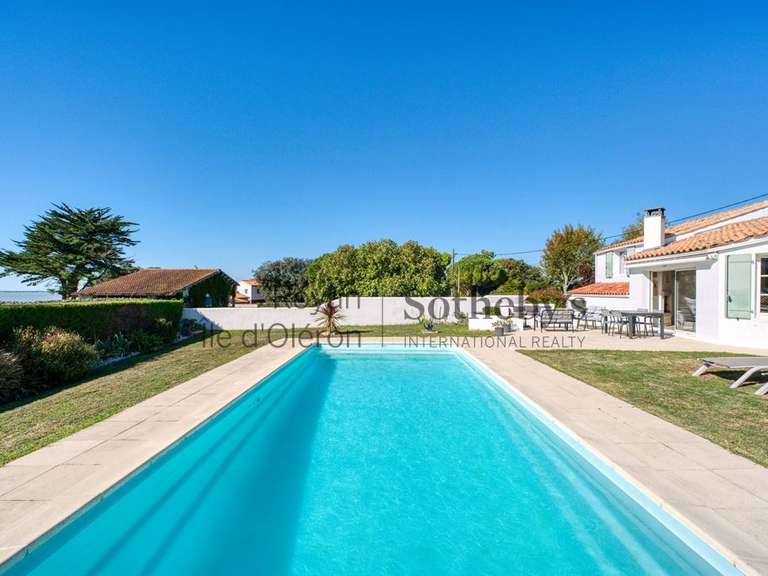 Maison Meschers-sur-Gironde - 3 chambres - 120m²