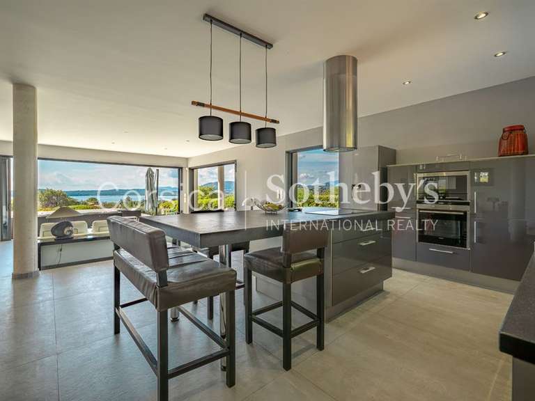 Maison Zonza - 5 chambres - 300m²