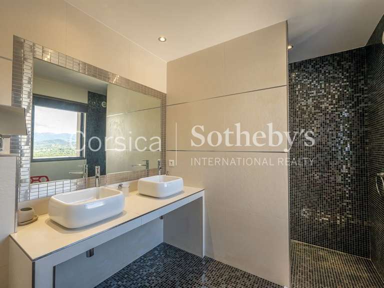 Maison Zonza - 5 chambres - 300m²