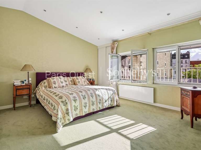Maison Paris 16e - 5 chambres - 300m²