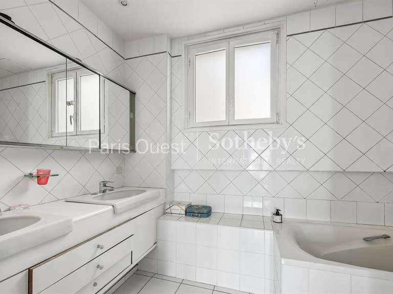 Maison Paris 16e - 5 chambres - 300m²