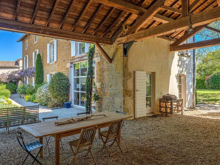 Maison Chasselay - 7 chambres - 360m²