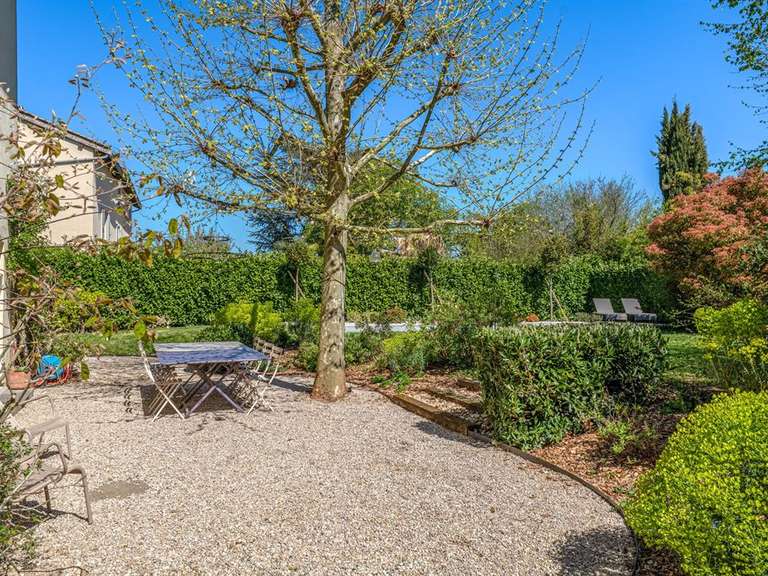 Maison Chasselay - 7 chambres - 360m²