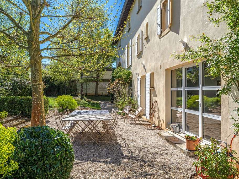 Maison Chasselay