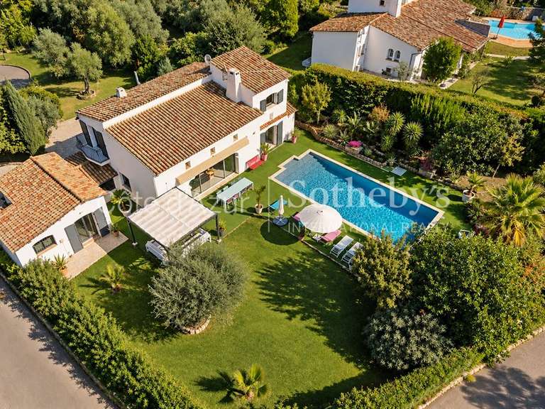 Maison Mougins - 4 chambres - 184m²