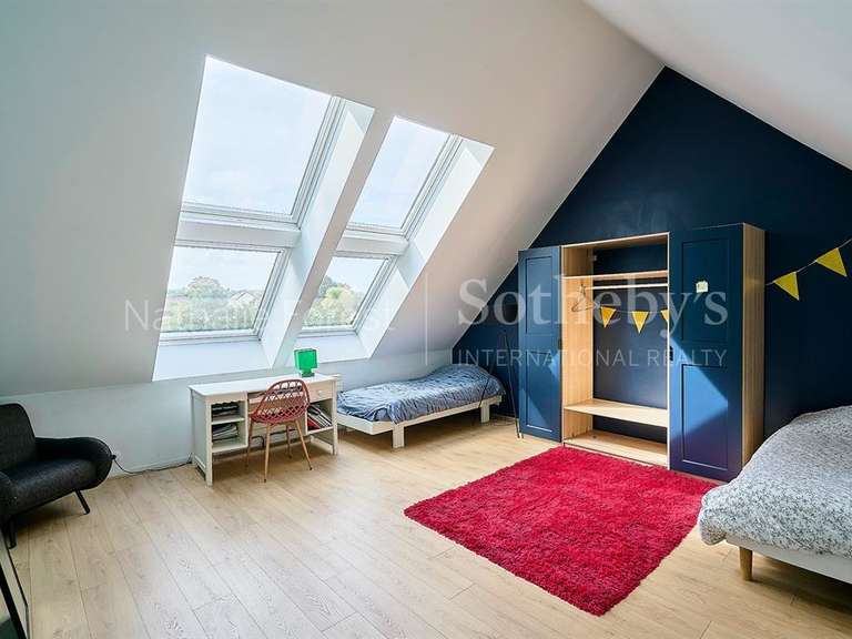 Maison Sainghin-en-Mélantois - 5 chambres - 220m²