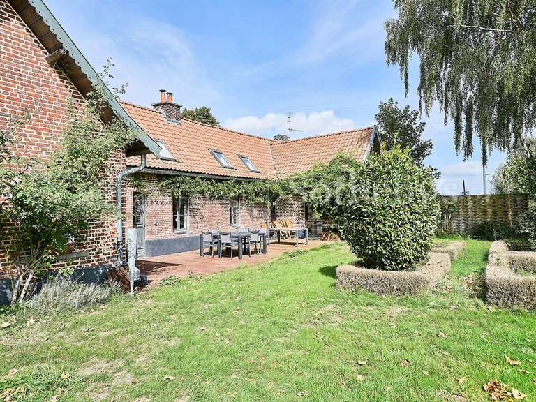 Maison Sainghin-en-Mélantois - 5 chambres - 220m²