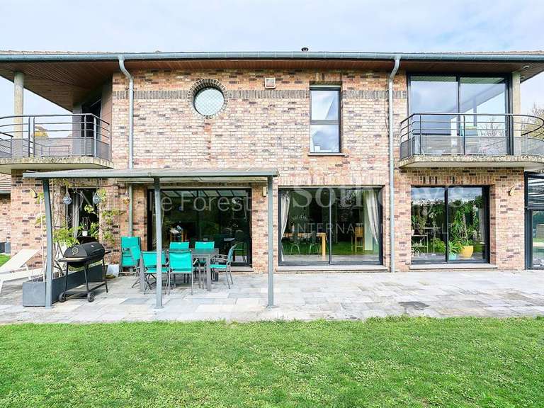 Maison Halluin - 5 chambres - 205m²