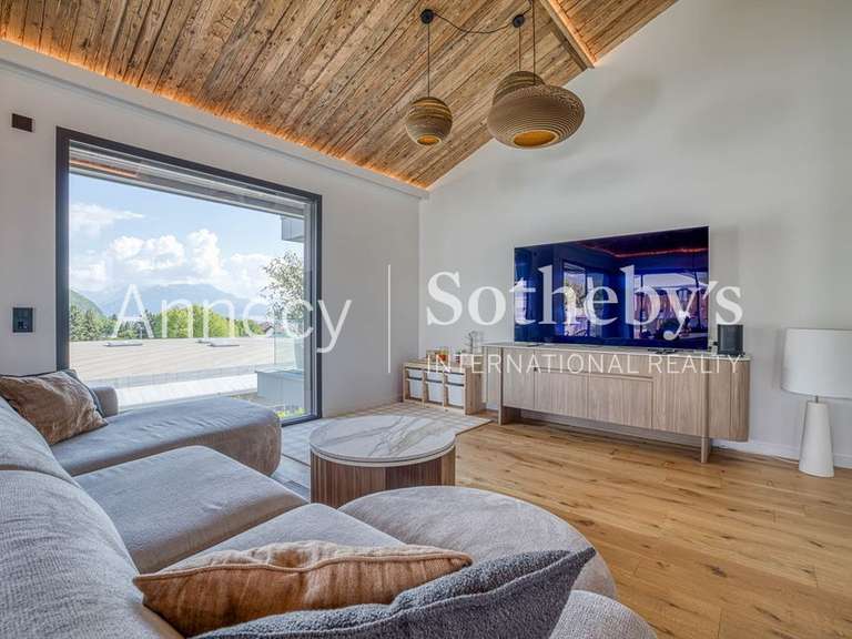 Maison Annecy-le-Vieux - 5 chambres - 217m²