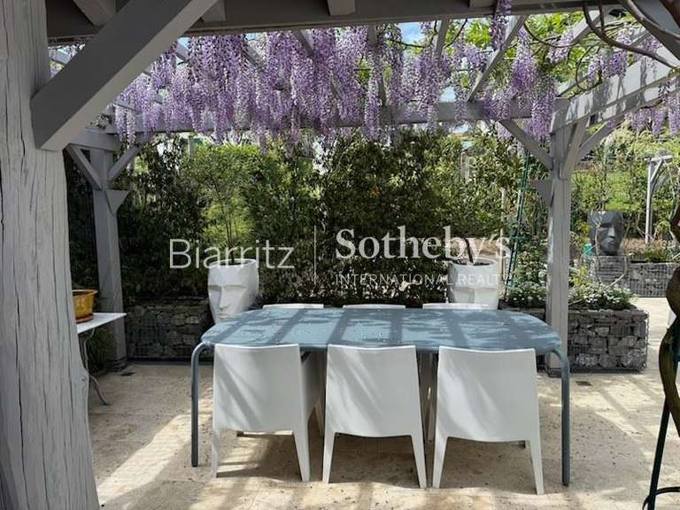 Maison Saint-Jean-de-Luz - 4 chambres - 157m²