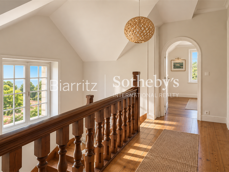 Maison Biarritz - 7 chambres - 300m²