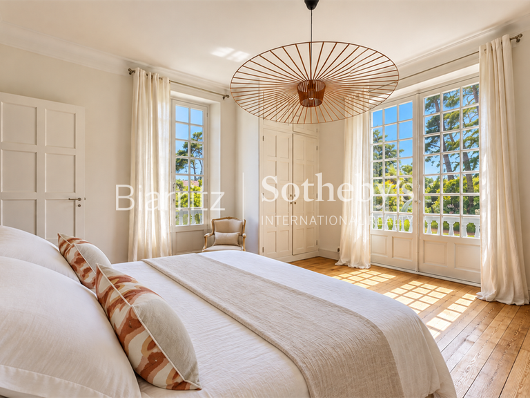 Maison Biarritz - 7 chambres - 300m²