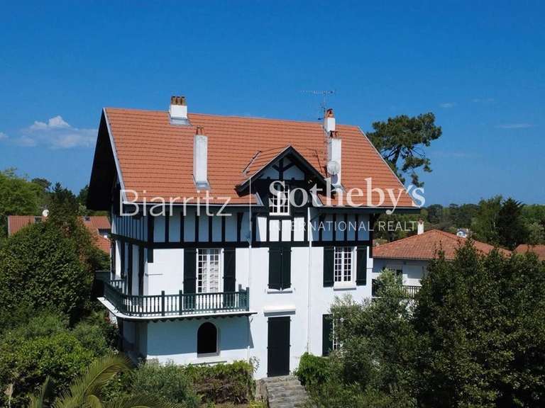 Maison Biarritz - 7 chambres - 300m²
