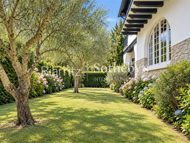 Maison Biarritz - 7 chambres - 300m²