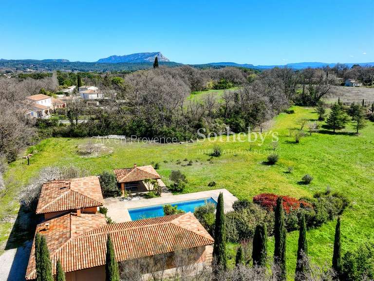 Maison Aix-en-Provence - 4 chambres - 202m²
