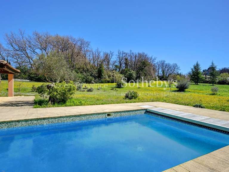 Maison Aix-en-Provence - 4 chambres - 202m²