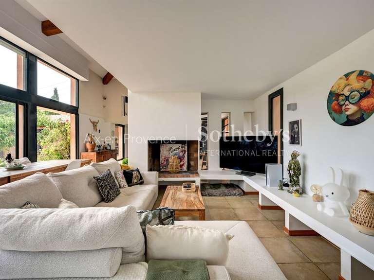 Maison Aix-en-Provence - 4 chambres - 202m²