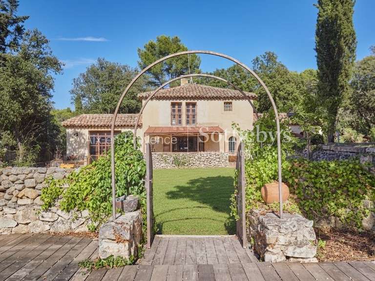 House Aix-en-Provence - 5 bedrooms - 425m²