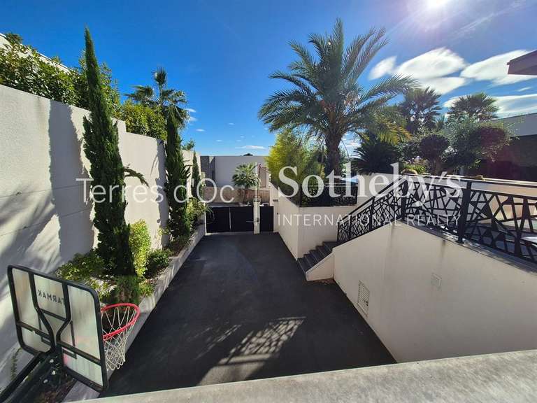 Maison Béziers - 5 chambres - 257m²