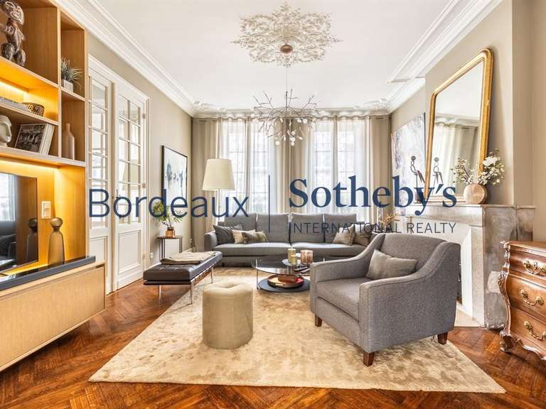 Maison Bordeaux - 6 chambres - 330m²