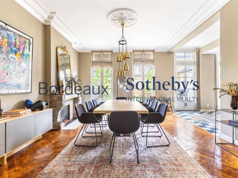 Maison Bordeaux - 6 chambres - 330m²