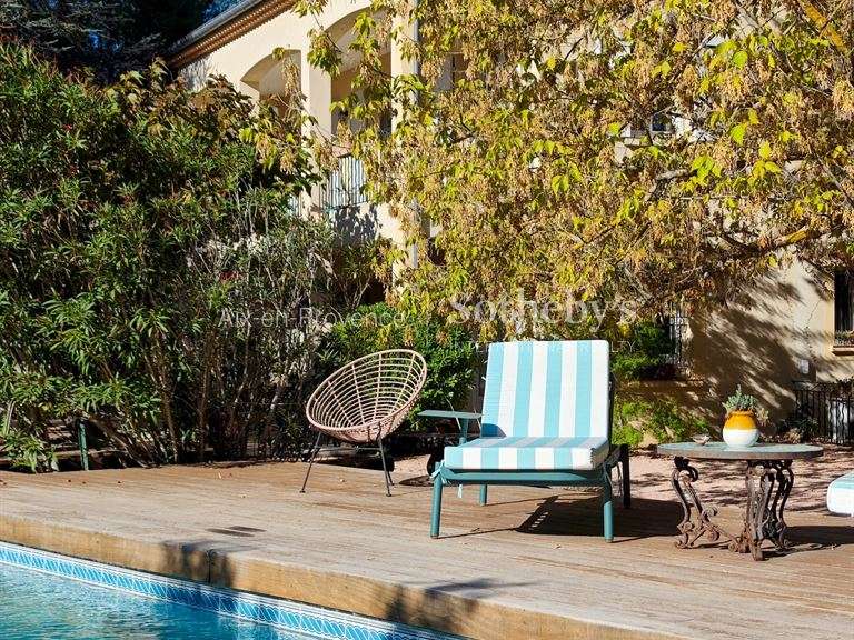 Maison Aix-en-Provence - 205m²