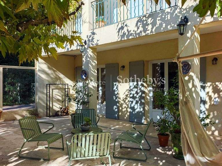 Maison Aix-en-Provence - 205m²