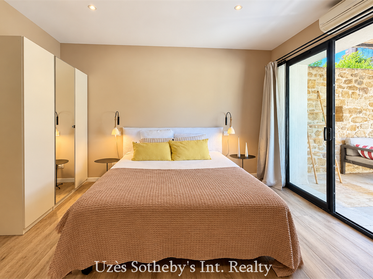 Maison Uzès - 7 chambres - 258m²