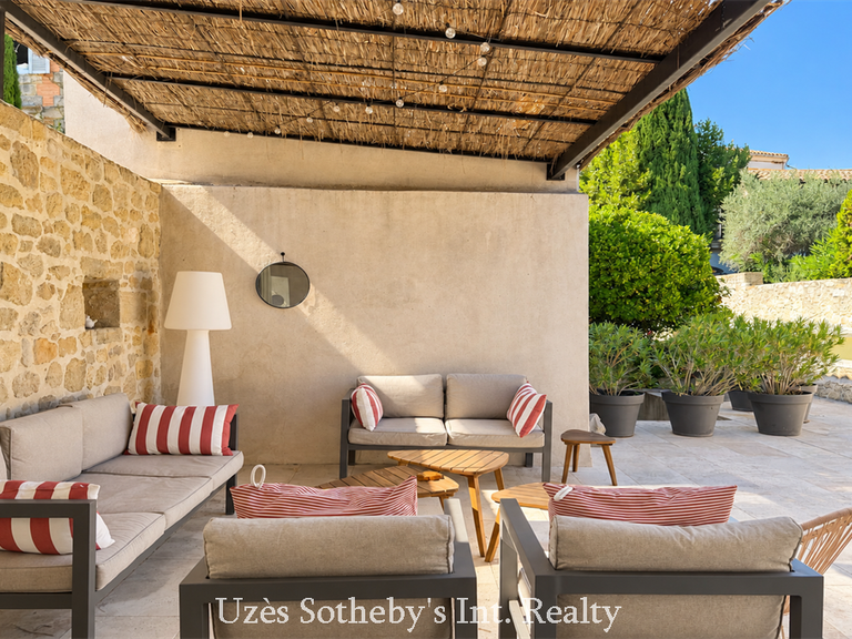 Maison Uzès - 7 chambres - 258m²