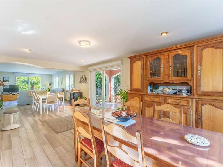 House Le Crès - 4 bedrooms - 178m²