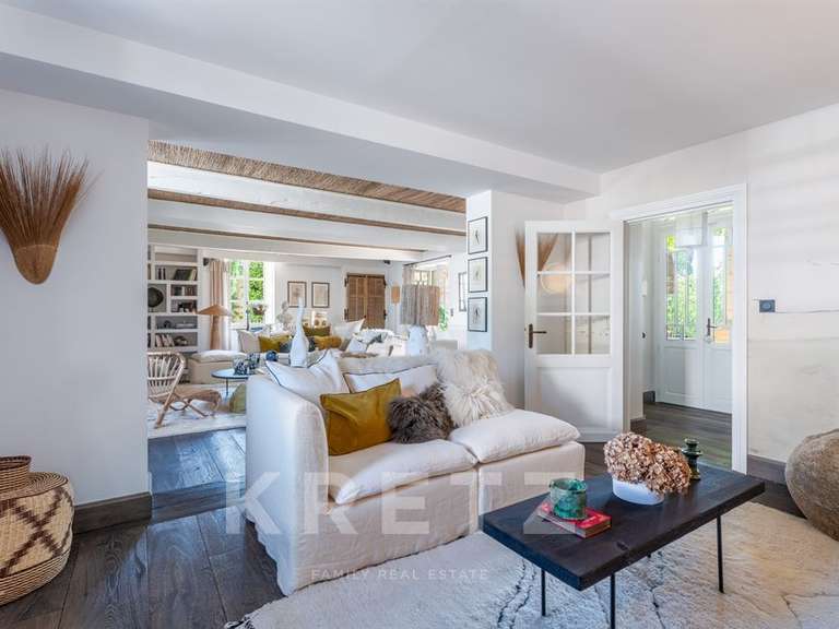 House Eysines - 5 bedrooms - 305m²