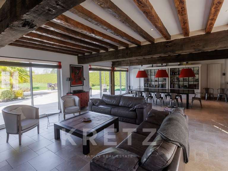 Maison Saint-Étienne-la-Thillaye - 6 chambres - 280m²