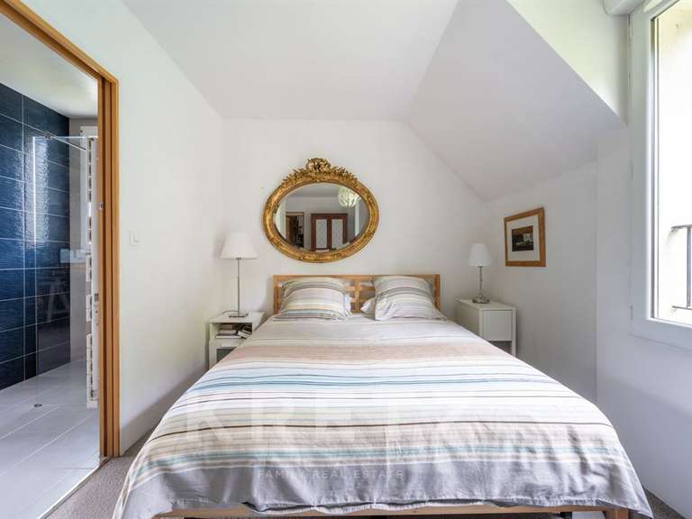 Maison Châteaufort - 4 chambres - 163m²