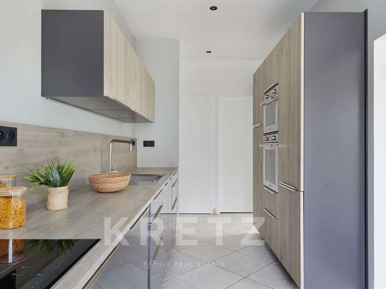 Maison Nantes - 4 chambres - 275m²