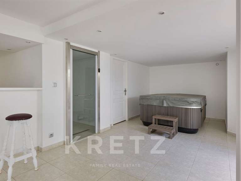 Maison Nantes - 4 chambres - 275m²