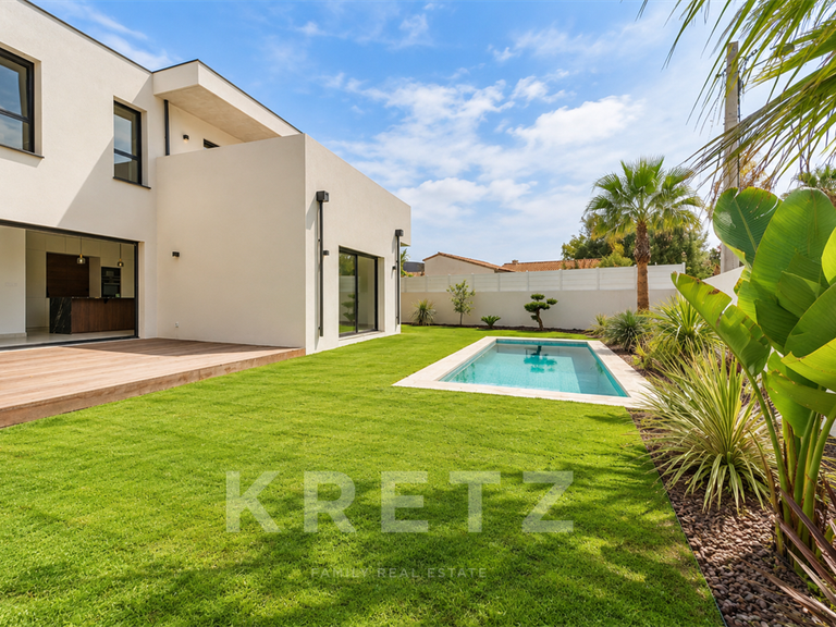 Maison Le cap-d-agde - 4 chambres - 198m²