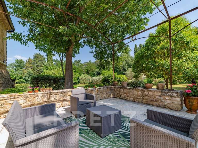 Maison Cornillon - 9 chambres - 600m²
