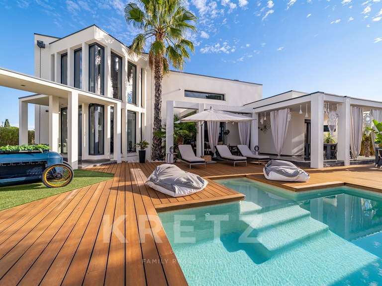 Maison Le cap-d-agde - 4 chambres - 189m²