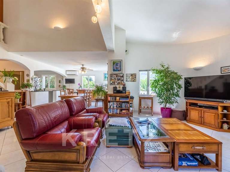 Maison Sisco - 5 chambres - 254m²