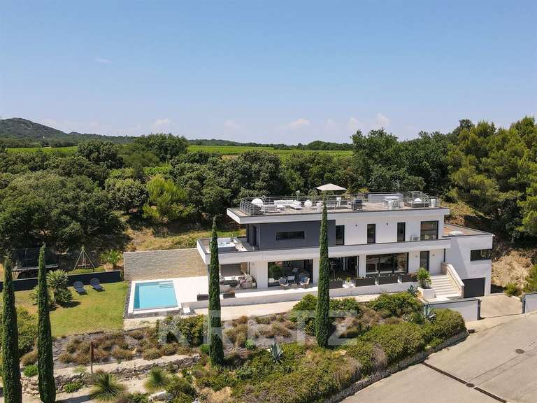 Maison Uzès - 6 chambres - 250m²