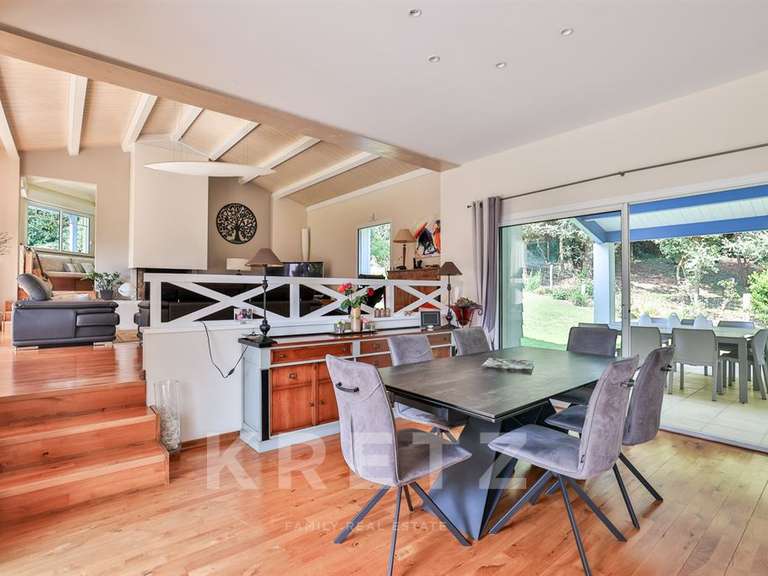 Maison Saint-Georges-d'Oléron - 4 chambres - 235m²