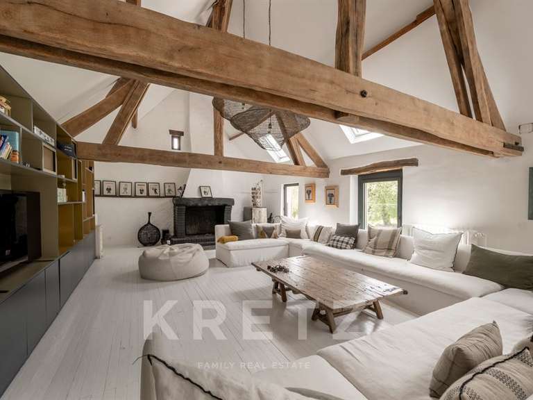 Maison Montfort-l'Amaury - 6 chambres - 410m²