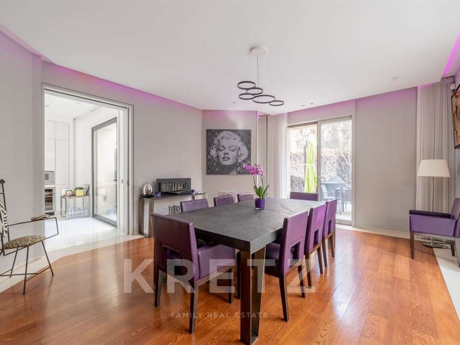 House Paris 16e