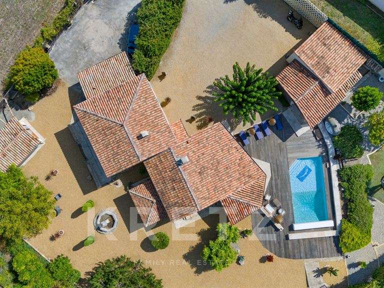 Maison Valensole - 4 chambres - 160m²