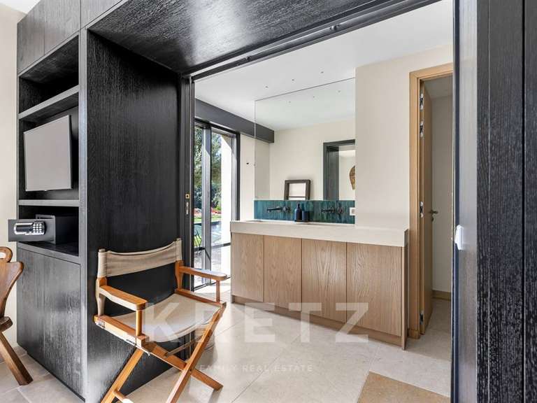 Maison La Môle - 4 chambres - 250m²