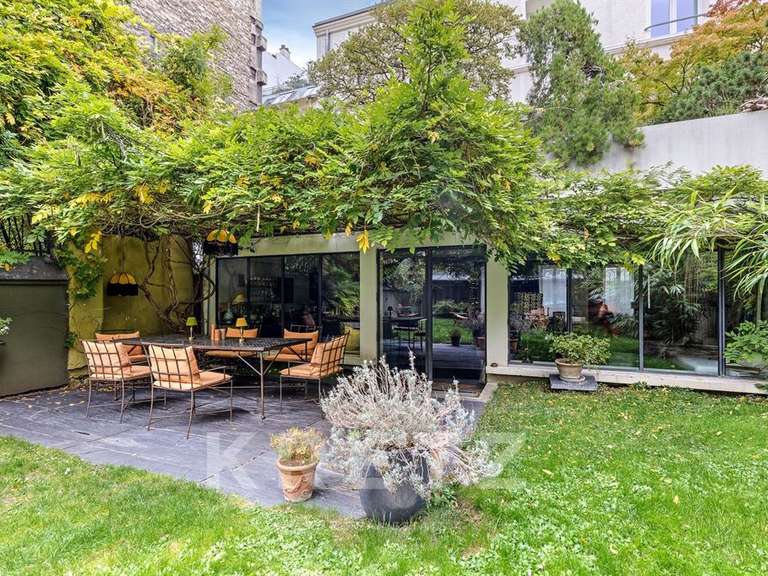 House Paris 15e - 4 bedrooms - 312m²